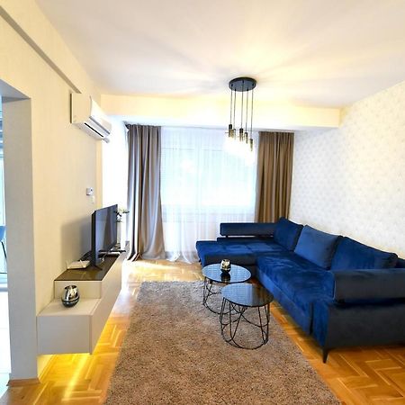 Ferienwohnung Sky Lux Apartman Gornji Milanovac Exterior foto