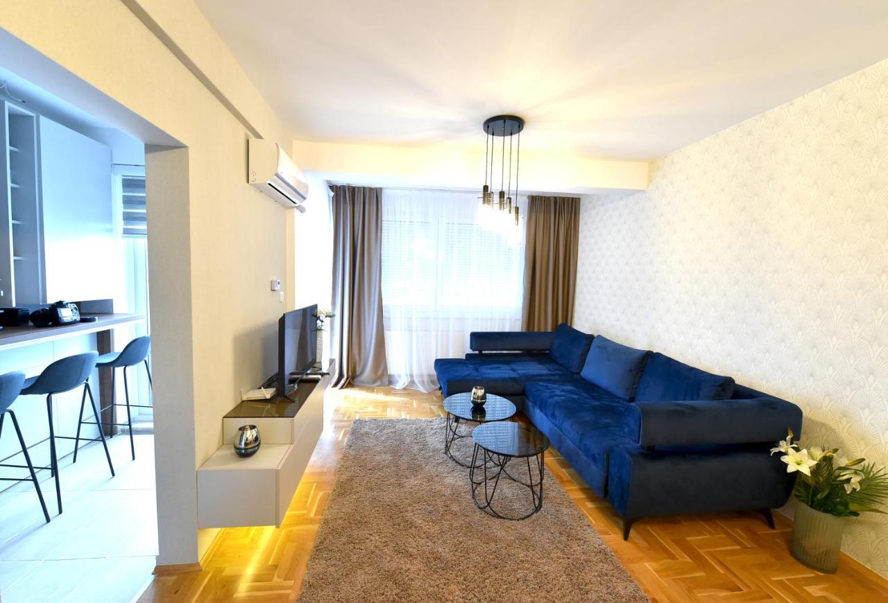 Ferienwohnung Sky Lux Apartman Gornji Milanovac Exterior foto