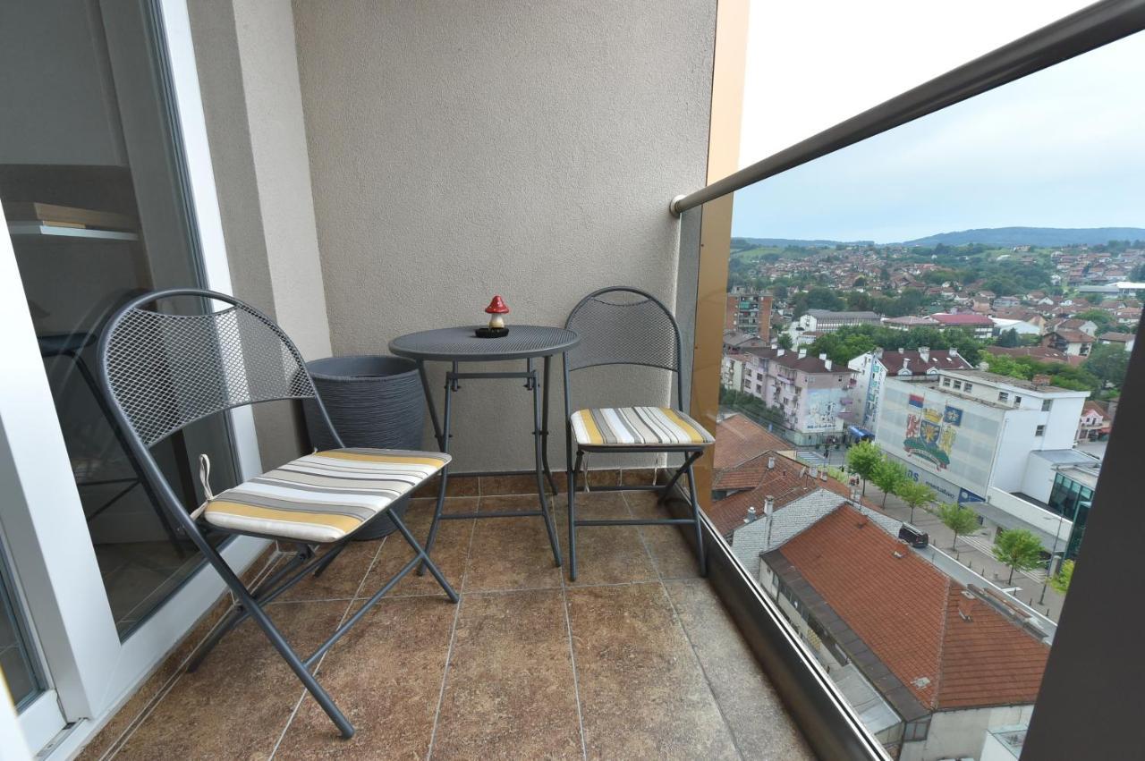 Ferienwohnung Sky Lux Apartman Gornji Milanovac Exterior foto