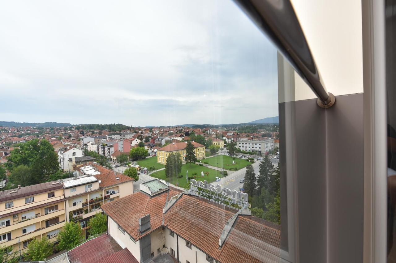 Ferienwohnung Sky Lux Apartman Gornji Milanovac Exterior foto